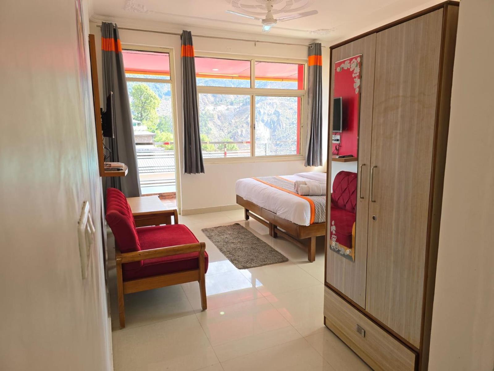 Hotel Starwud Kotagge McLeod Ganj Buitenkant foto